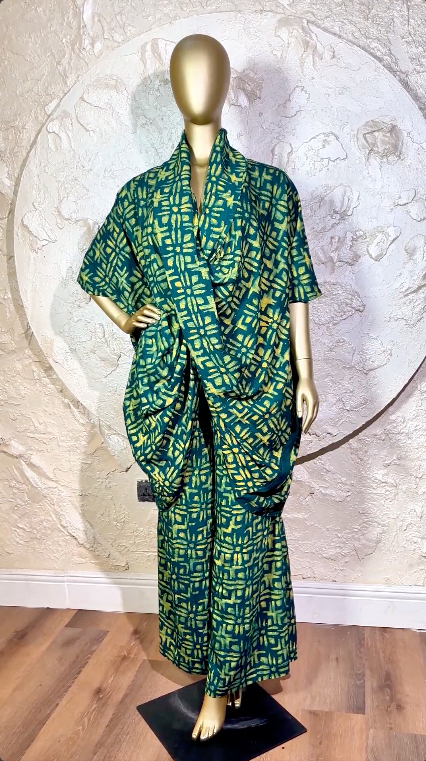 EWA Two Piece